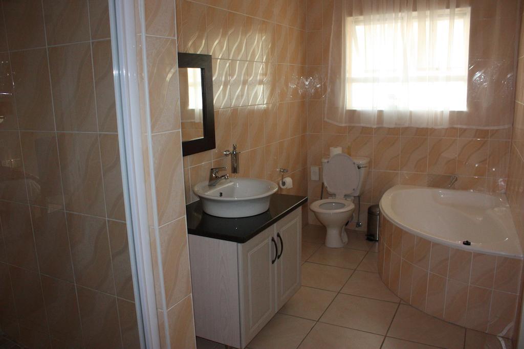 דורבן Addis Bed And Breakfast חדר תמונה