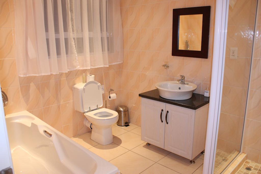 דורבן Addis Bed And Breakfast חדר תמונה